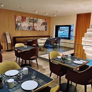 *** Apartahotel Residhome Luxembourg Esch-belval Luxemburgo