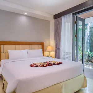 4* Resort Royal Regantris Kuta